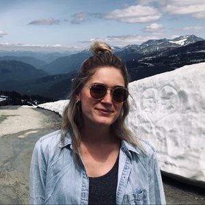 Meet your Posher, Lisa